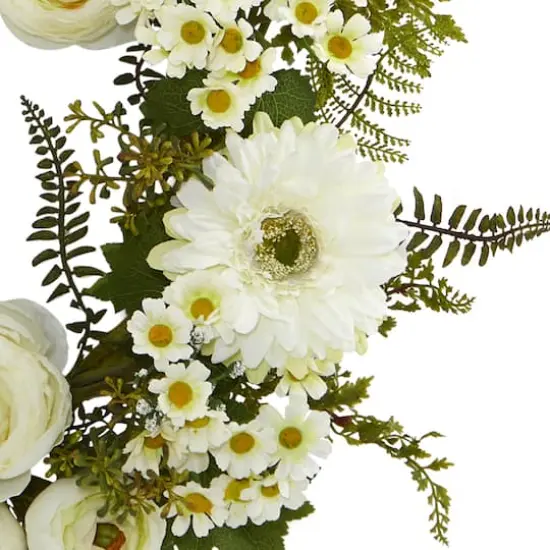 24&rdquo; Mixed Cream Daisies & Ranunculus Wreath {4}
