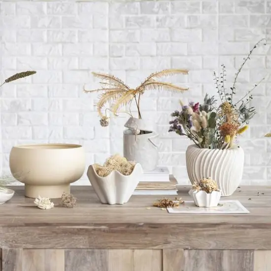 Hello Honey&reg; 8.5" White Speckled Sand Finish Stoneware Pleated Planter {3}