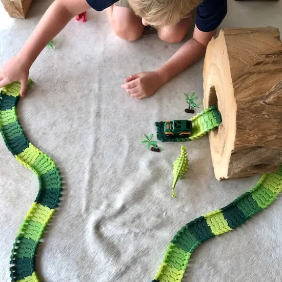 The Bubble Factory Dinosaur Flexible Track Set {7}