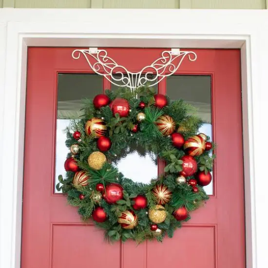 Village Lighting 30" Pre-Lit Christmas Classic Wreath, Clear LED Lights {6}