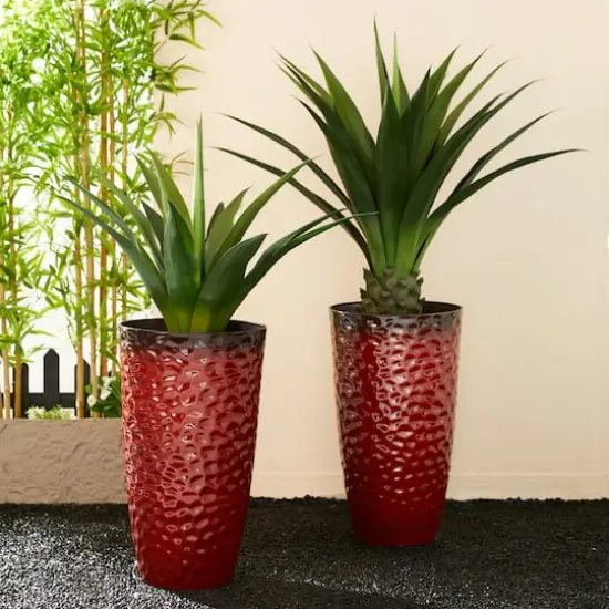 Glitzhome&reg; 23.75" Eco-Friendly Honeycomb Textured Red Tall Plastic Planters, 2ct. {4}