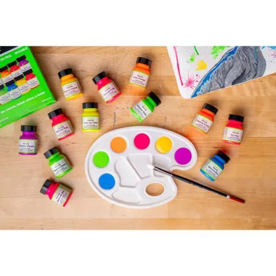 Angelus&reg; 12 Color Neon Acrylic Leather Paint Kit {9}