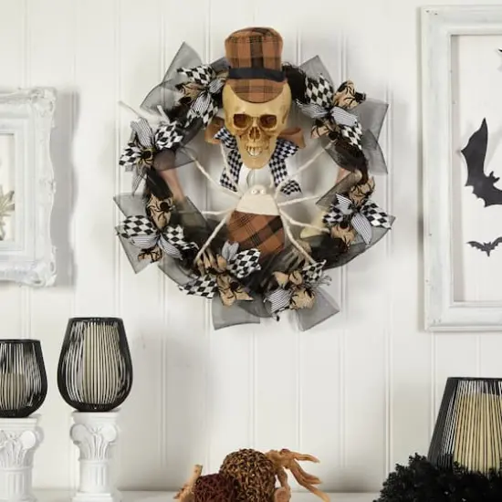 24" Halloween Skull in Plaid Mesh Wreath {4}
