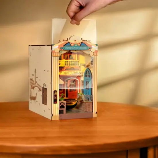 Rolife&reg; Romantic Venice DIY Book Nook Shelf Insert Kit {7}