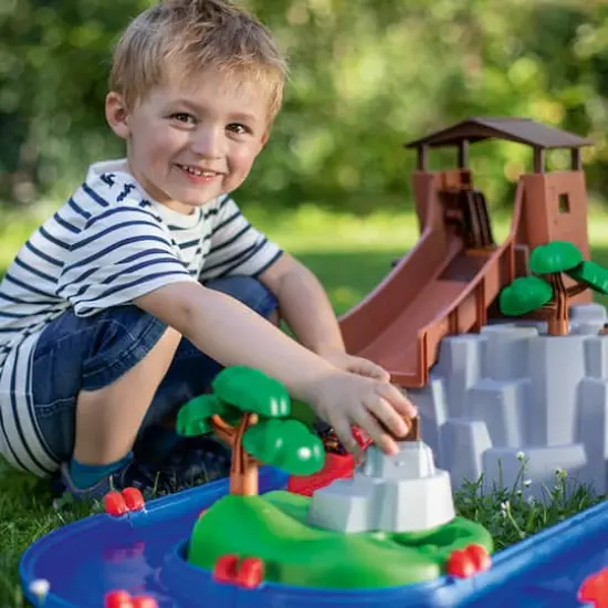 Aquaplay AdventureLand Water Playset {10}