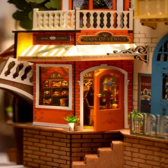 Rolife&reg; Romantic Venice DIY Book Nook Shelf Insert Kit {6}