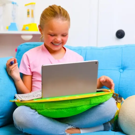 Good Banana&trade; Burger Lap Desk {7}