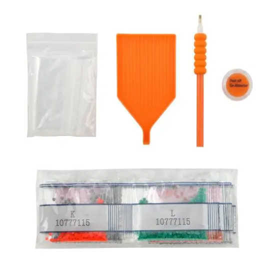 8" Boo Cat Round Wood Plaque Diamond Art Kit by Make Market&reg; {4}