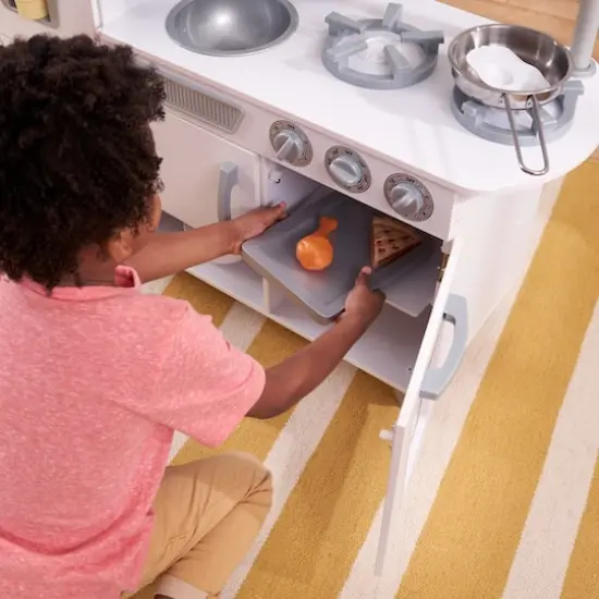 KidKraft White Vintage Kitchen {5}