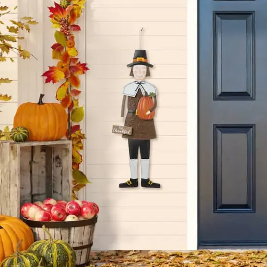 Glitzhome&reg; Metal Thanksgiving Pilgrim Hanging Or Standing Yard Stake Set {5}