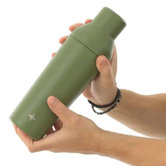 JoyJolt&reg; 20oz. Vacuum Insulated Cocktail Protein Shaker Green {8}