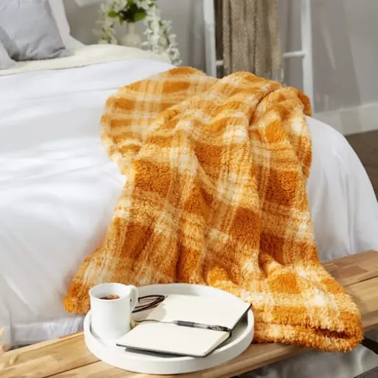 DII&reg; Pumpkin Spice Farmhouse Plush Plaid Throw {5}