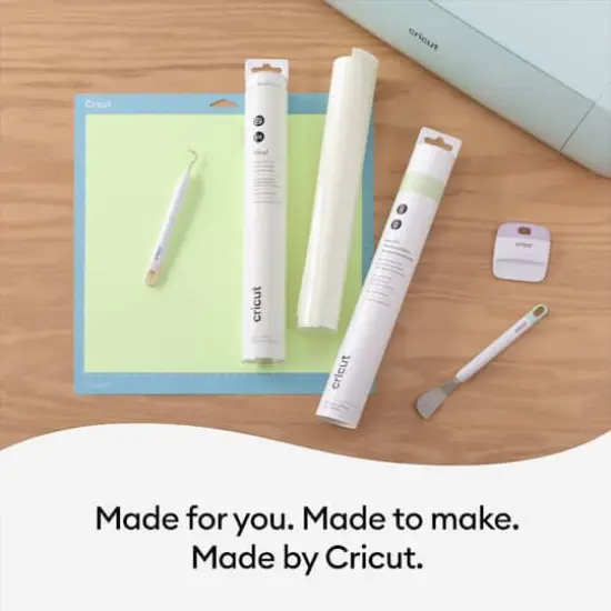 Cricut&reg; Removable Glow-in-the-Dark Vinyl {7}