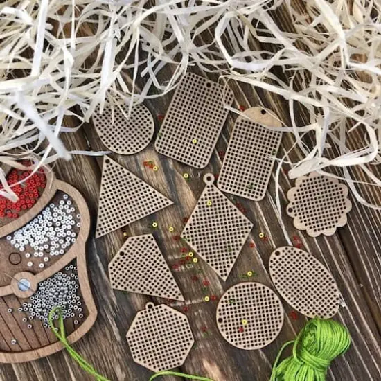 Wonderland Crafts 20 Piece Geometric Wooden Embroidery Blanks {5}