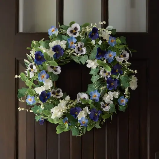 22" Mixed Petunia Pansy Floral Wreath {3}