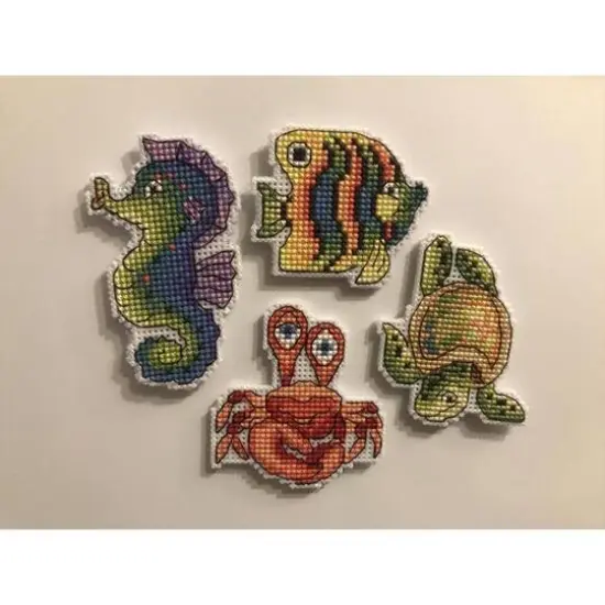 MP Studia Sea Dwellers Plastic Canvas Counted Cross Stitch Kit {4}