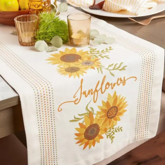 DII&reg; 108" Sunflowers Print Table Runner {5}