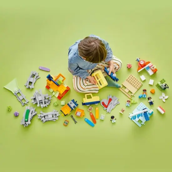 LEGO&reg; DUPLO&reg; Town Big Interactive Community Train Set 10428 {6}