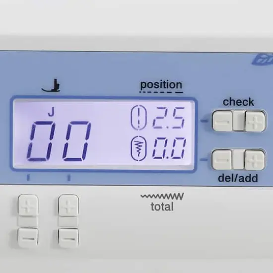 Brother CS7205 Sewing Machine {5}