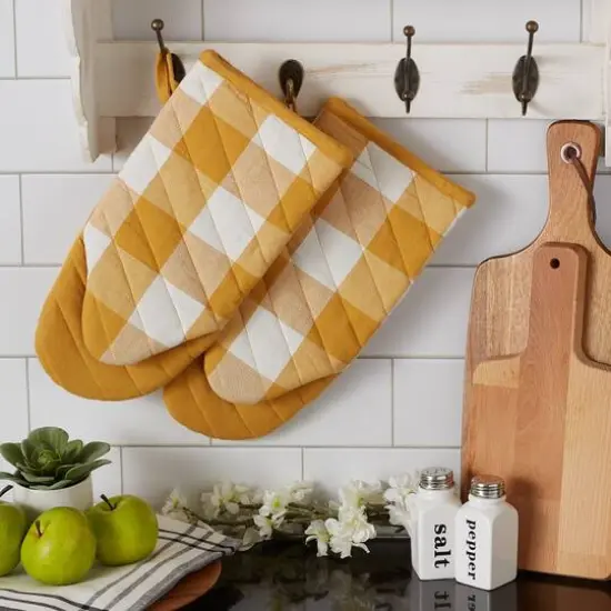 DII&reg; Buffalo Check Oven Mitts, 2ct. Honey Gold {7}