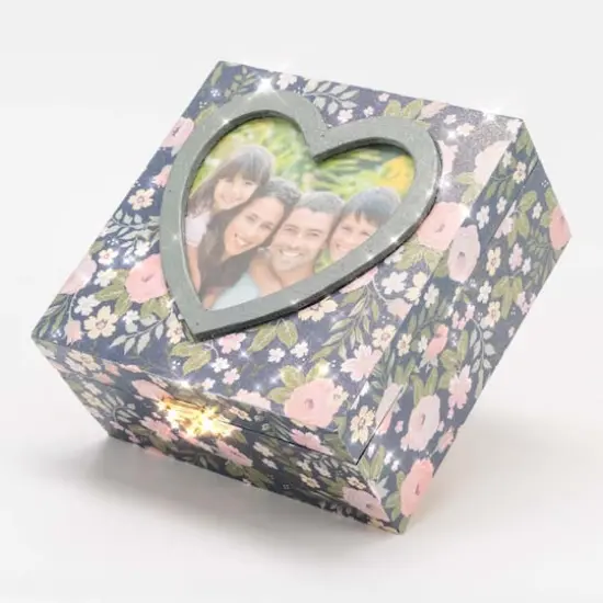 Mod Podge® Green to Gold Shift Gloss Iridescent Acrylic Sealer {3}