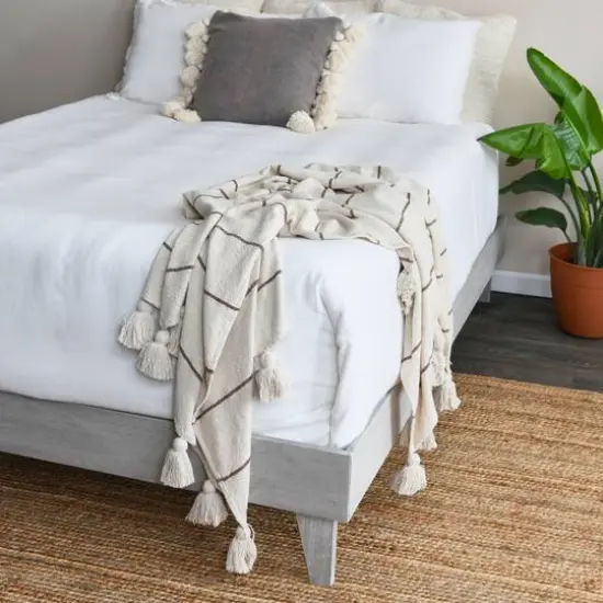 Hello Honey&reg; Striped Cotton Throw Blanket with Tassels Cream/Brown {3}