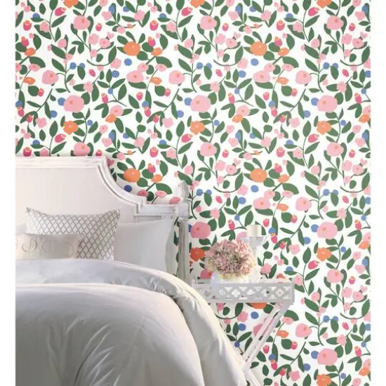 RoomMates Kensington Garden Peel & Stick Wallpaper White {4}