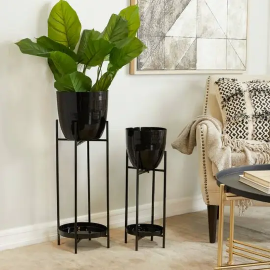 Black Metal Modern Planter, Set of 2" 32", 24" {8}