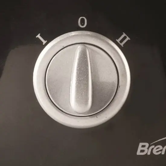 Brentwood 2-Speed 400 Watt Juice Extractor {7}