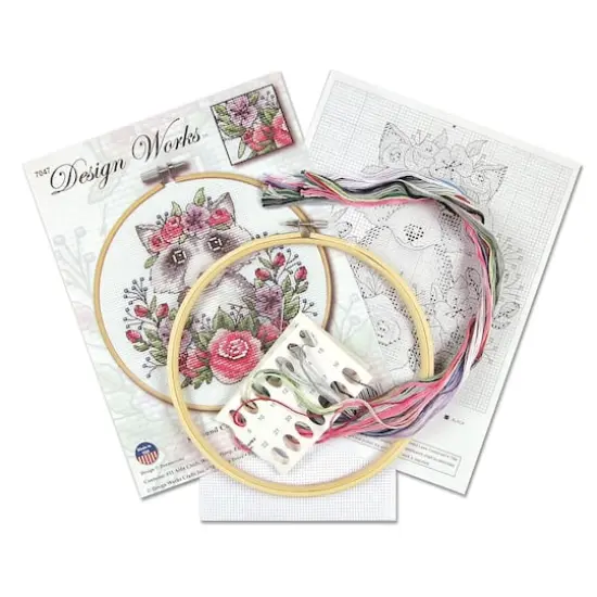 Design Works&trade; 8'' Round Raccoon Counted Cross Stitch Kit {3}