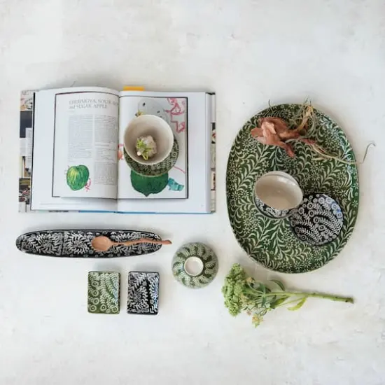 Hello Honey&reg; 14" Black Wax Relief Botanicals Stoneware Platter {3}