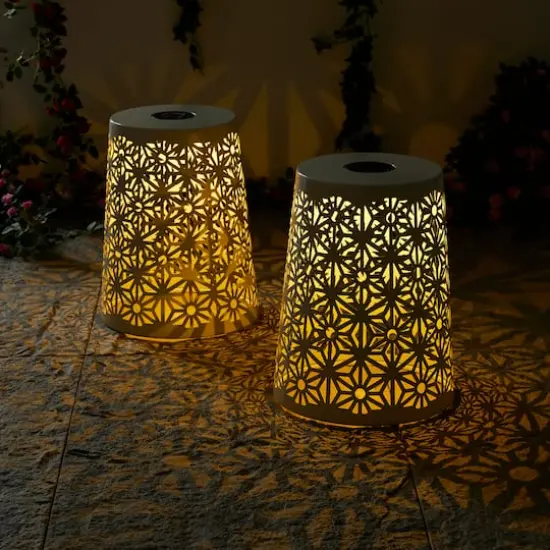 Glitzhome&reg; 17.5" Iron Geometric Pattern Solar Garden Stool Set White {4}