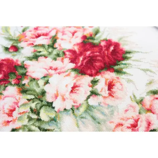 Luca-S Peonies Counted Cross Stitch Kit {6}