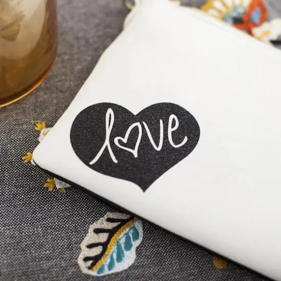 Cricut&reg; 12" x 5ft. Glitter Iron-On Black {5}