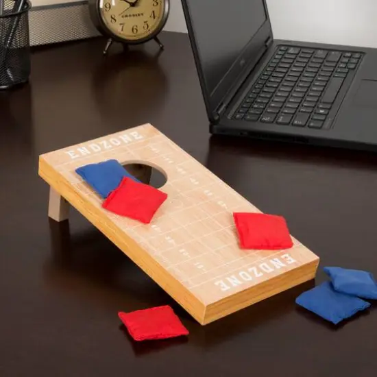 Toy Time Tabletop Mini Cornhole {3}