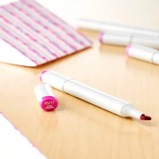 Copic&reg; Sketch Marker, Red Violets RV17 Deep Magenta {3}