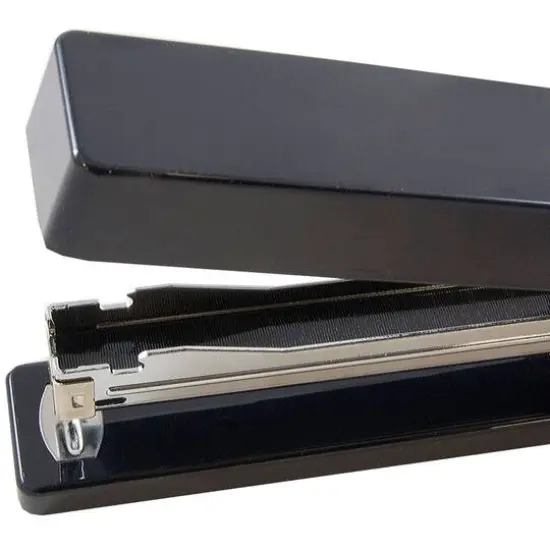JAM Paper Modern Desk Stapler Black {6}