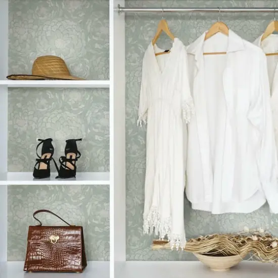 RoomMates Zen Dahlia Peel & Stick Wallpaper Green {4}