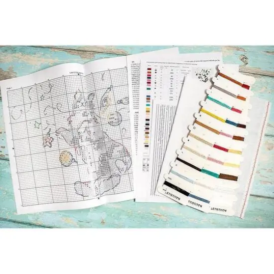 LetiStitch Cat's Happiness Counted Cross Stitch Kit {9}