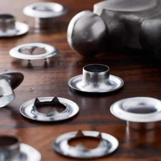 Loops & Threads&trade; Eyelets, 7/16" Silver {3}