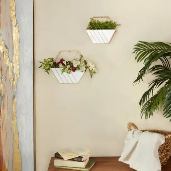 CosmoLiving by Cosmopolitan Set of 2 White Iron Contemporary Planter, 10" x 12" x 5" {9}