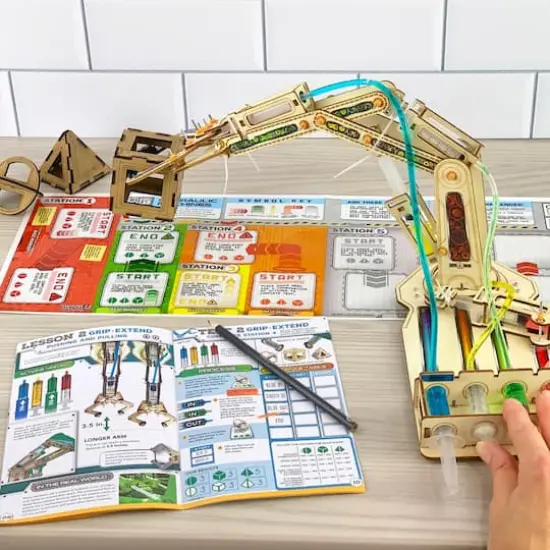 ArtSkills&reg; Epic Lab Hydraulic Machines STEM Kit {9}