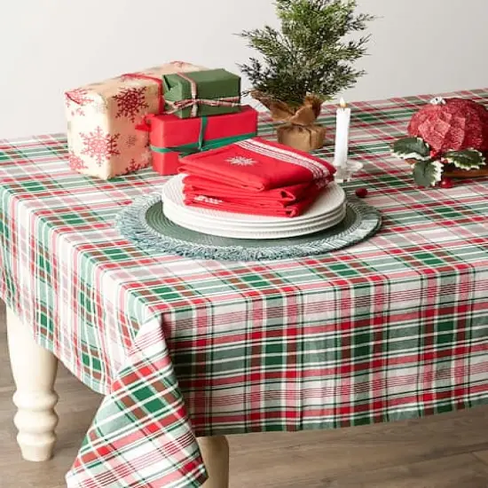 DII&reg; 52" Yuletide Plaid Tablecloth {3}