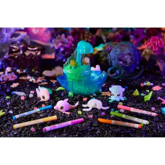 Crayola&reg; Scribble Scrubbie Ocean Pets Glow Lagoon Playset {8}