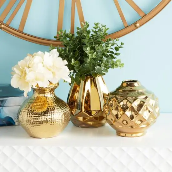 CosmoLiving by Cosmopolitan Gold Stoneware Glam Vase Set {9}