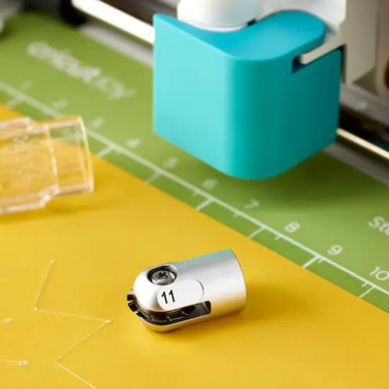 Cricut&reg; Basic Perforation Blade {3}