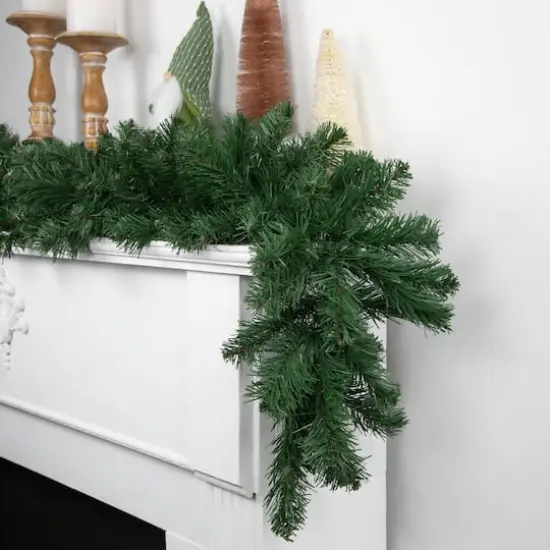 9ft. Colorado Spruce Garland {5}