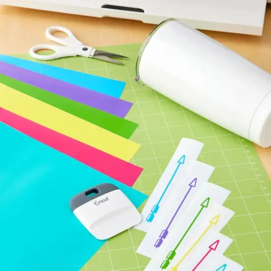 Cricut&reg; Premium Vinyl&trade;, Tropical Sampler {3}