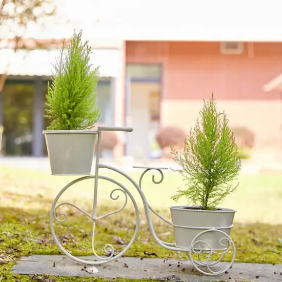 Glitzhome&reg; 21.5'' White Metal Bicycle Plant Stand {5}
