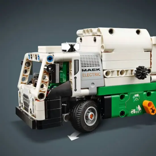 LEGO&reg; Technic&trade; Mack&reg; LR Electric Garbage Truck 42167 {7}
